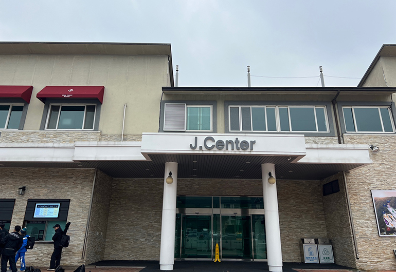 J-CENTER_2
